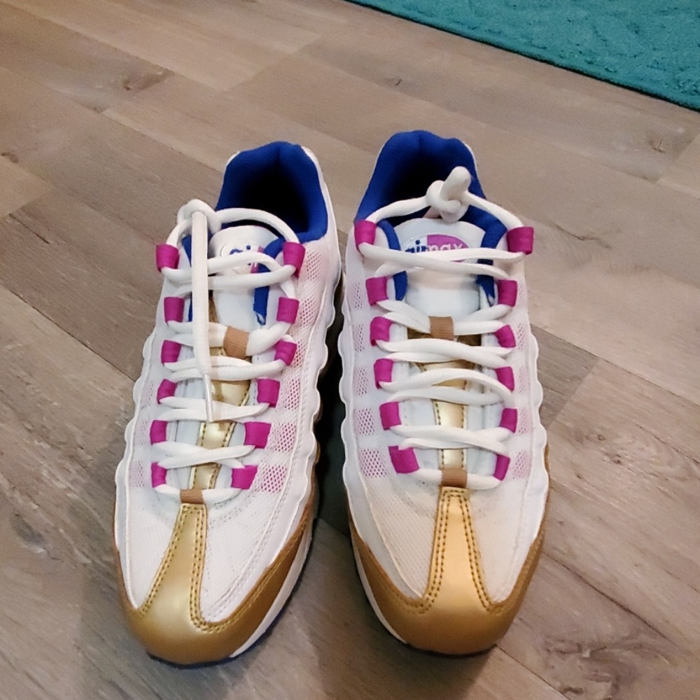 Airmax 95 hard to find colors